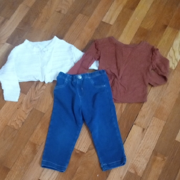 girl 18 month jeans, cardigan and long sleeve - Picture 1 of 3